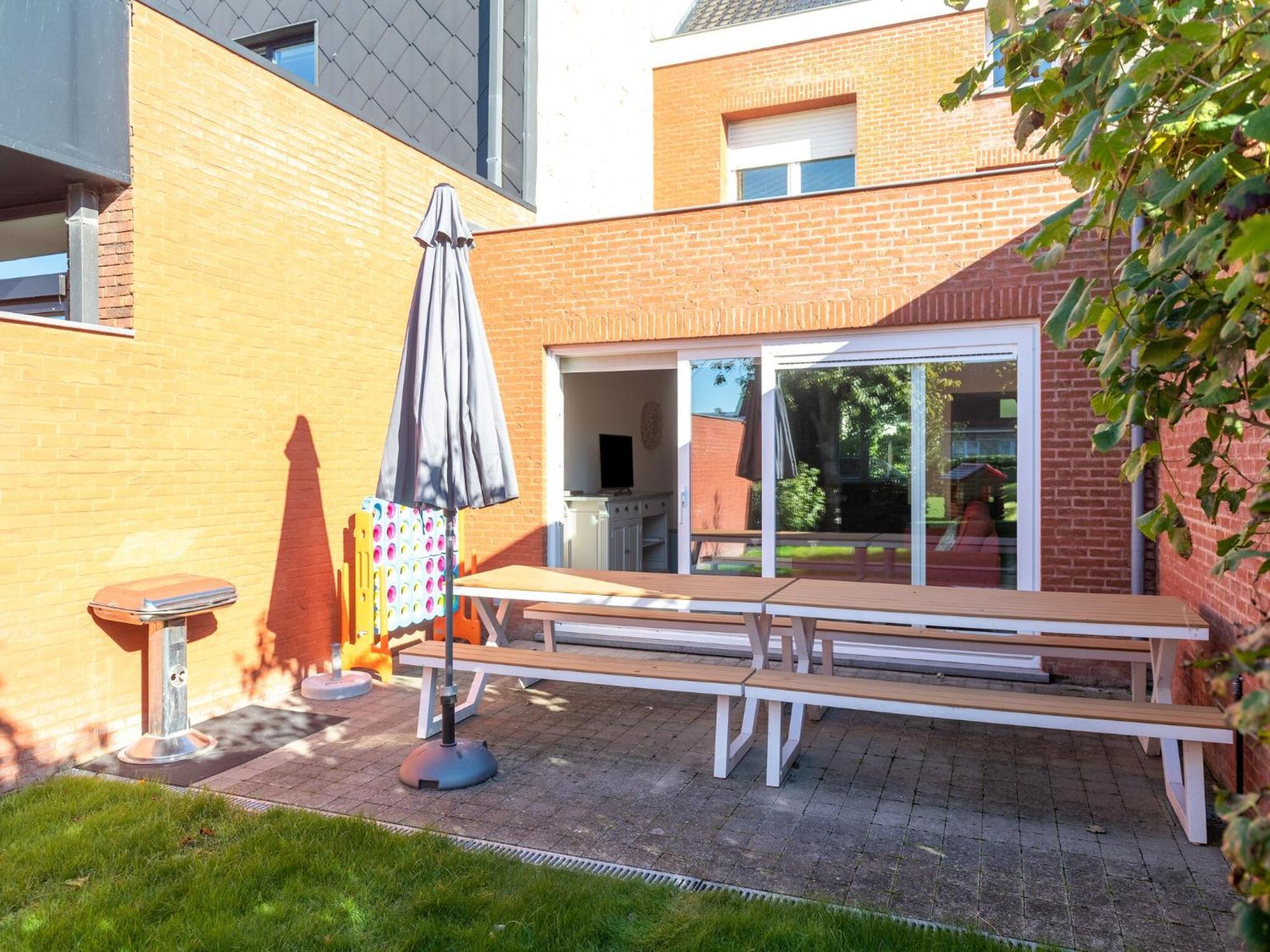 Spacious Holiday Home With Garden Nieuwpoort Exteriér fotografie
